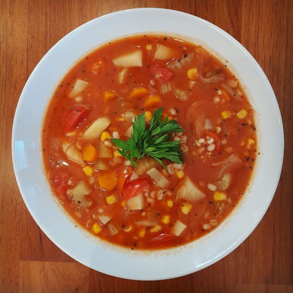 File:Vegetable barley soup.jpeg