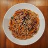 link=https://philosophicalvegan.com/wiki/index.php/Noodles_in_peanut_sauce Noodles